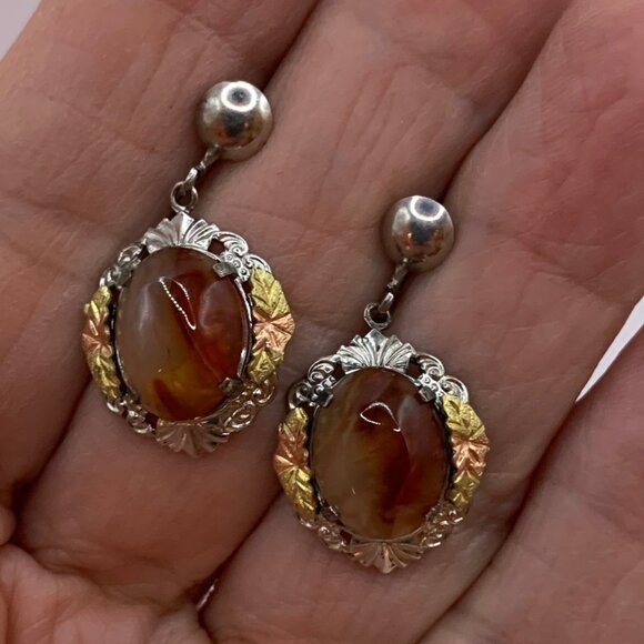 Vintage Red Agate Sterling Silver 925 Golden Leaves Screw back Earrings J714 - Picture 1 of 7